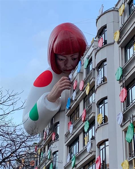 yayoi kusama x louis vuitton 2023|louis vuitton collaboration yayoi kusama.